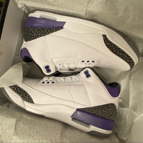 Air Jordan 3 Dark Iris - Picture 1 of 9